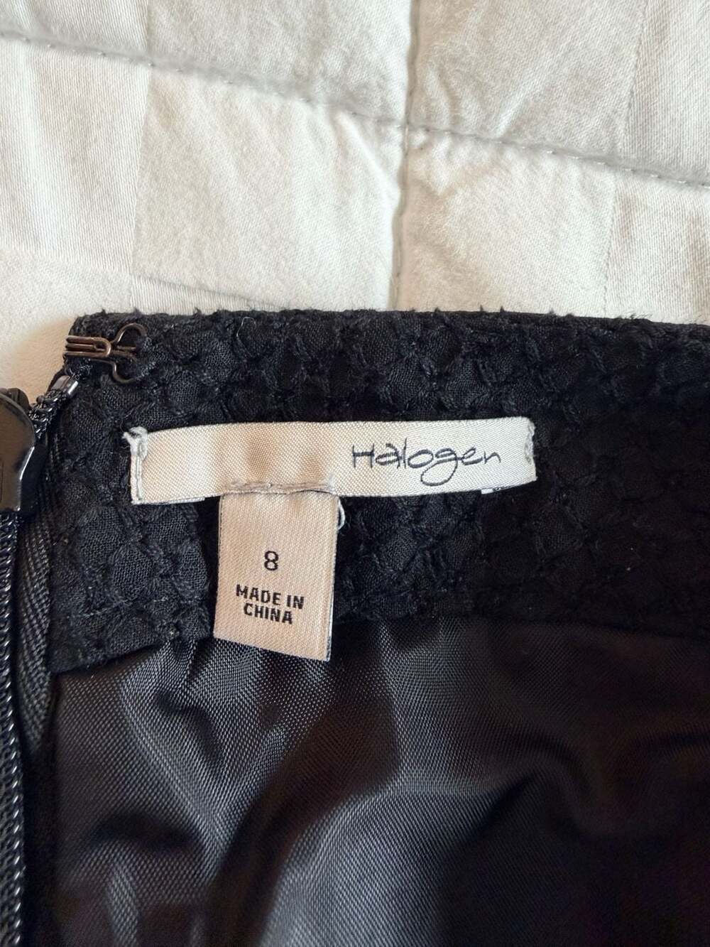 Halogen Black Eyelet A-Line Mini Skirt Feminine Classic Size 8 - Picture 3 of 5